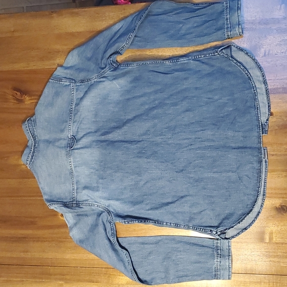 Jean button down shirt - Picture 2 of 3
